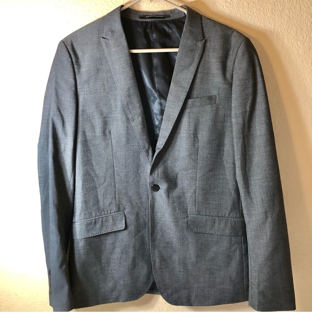 H & M Classic Men's Dark Gray Blazer - Slim Fit, 38R Worn once for a few hours.